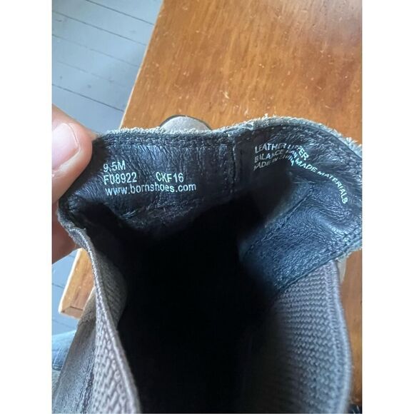 Born light tan suede ankle boots with heel - Picture 6 of 8